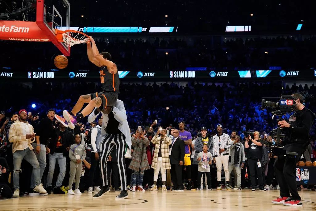 他在伤停补 他在伤停补